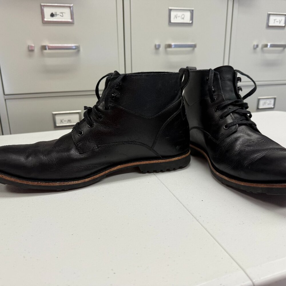 Timberland Black Leather Men's Lace-Up Boots